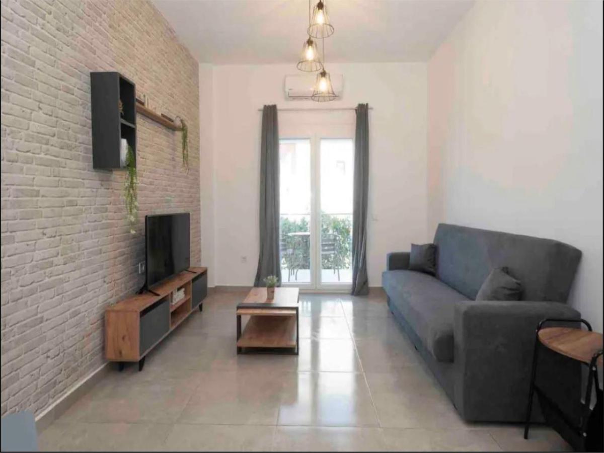 Mimikas Apartment Pylos Exterior foto